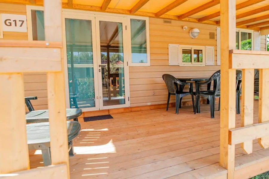 Apartment Tuscanychalets - Chalet Met Airco En Wifi Viareggio