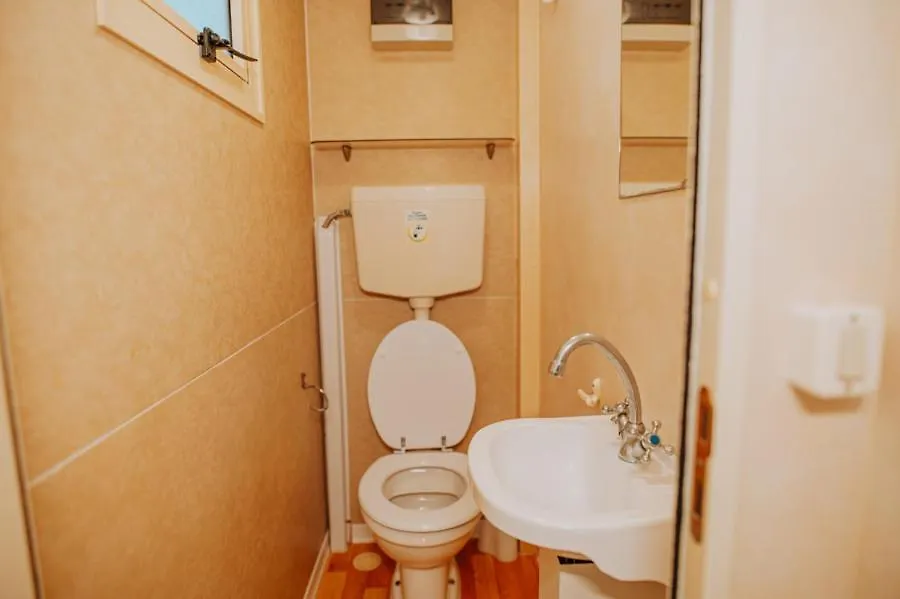 Tuscanychalets - Chalet Met Airco En Wifi Viareggio