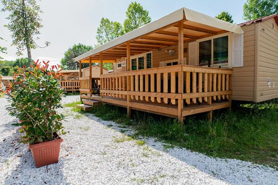 Tuscanychalets - Chalet Met Airco En Wifi Viareggio